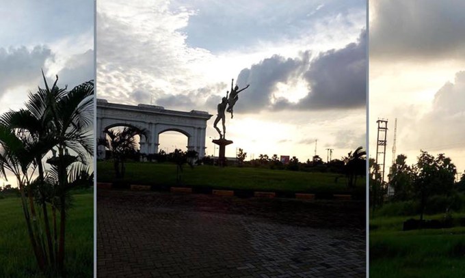 gate_fourleggednonsense4